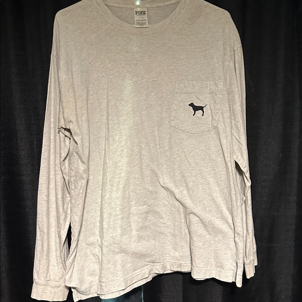 PINK Victoria's Secret Gray Long Sleeve Tee with Dog Logo